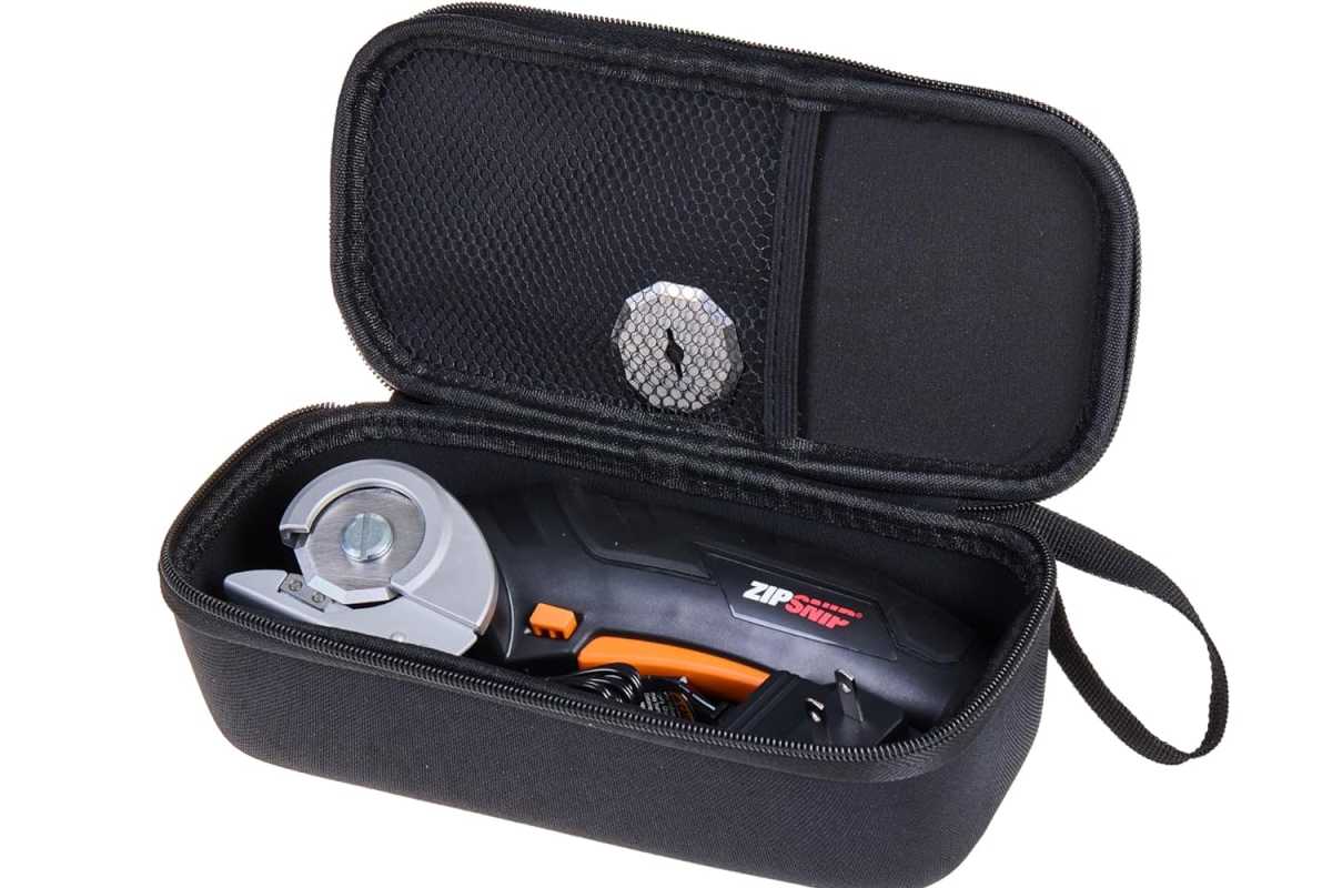 Ziosnip electric scissors in case
