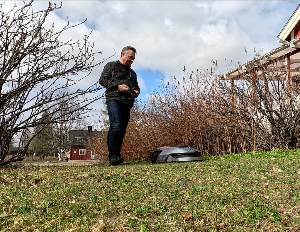 Image: Dreame A2 im Test: Der MÃ¤hroboter beeindruckt und frustriert zugleich