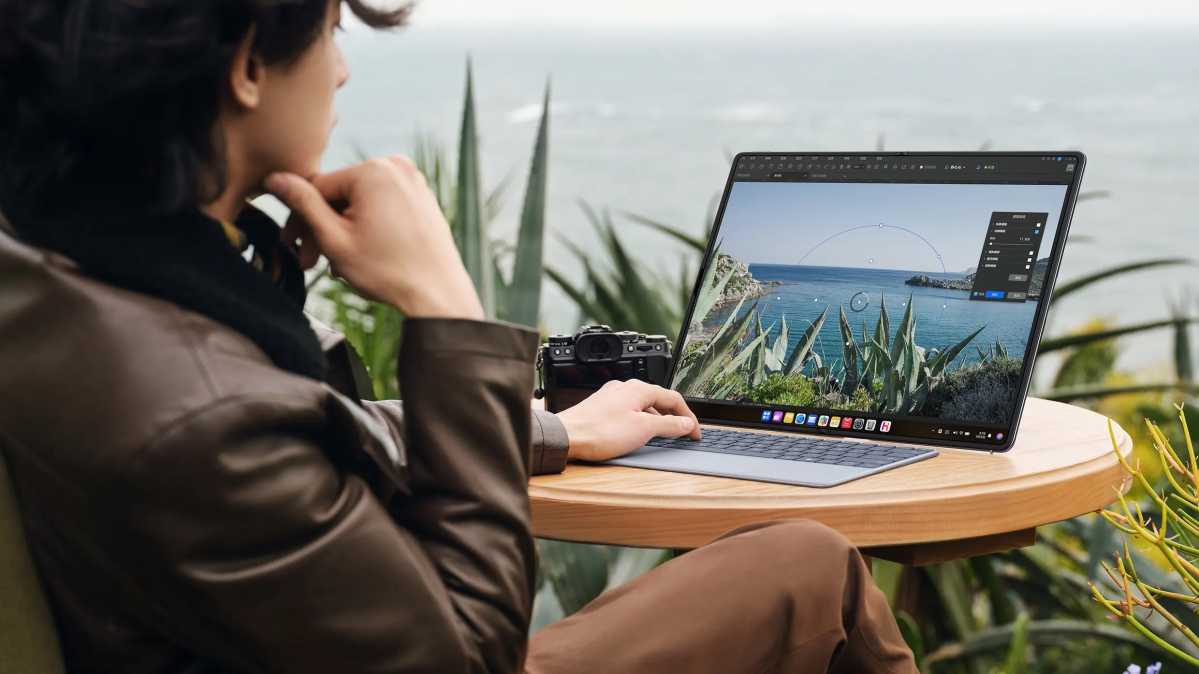 huawei matebook fold ultimate design 1
