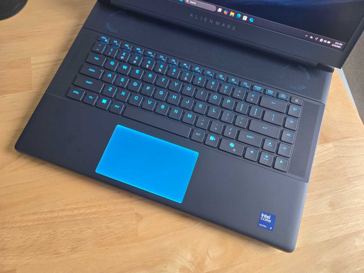 Alienware 16 Area-51 keyboard