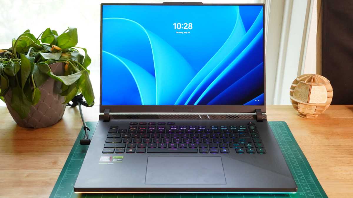 Asus ROG Strix G16 hero