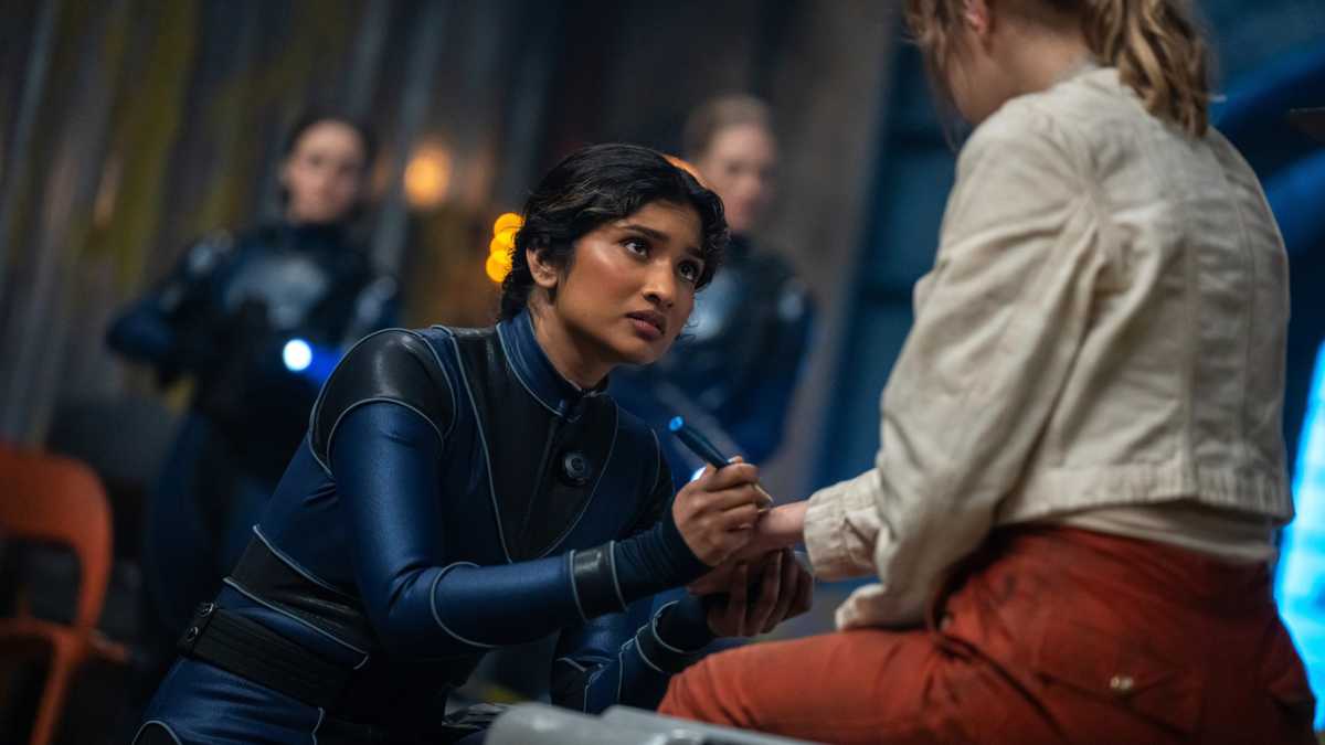 Belinda Chandra (VARADA SETHU) & Aliss Fenister (ROSE AYLING-ELLIS)