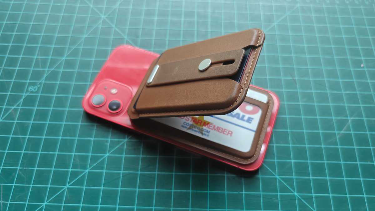 ESR Grip Wallet Stand for phone open