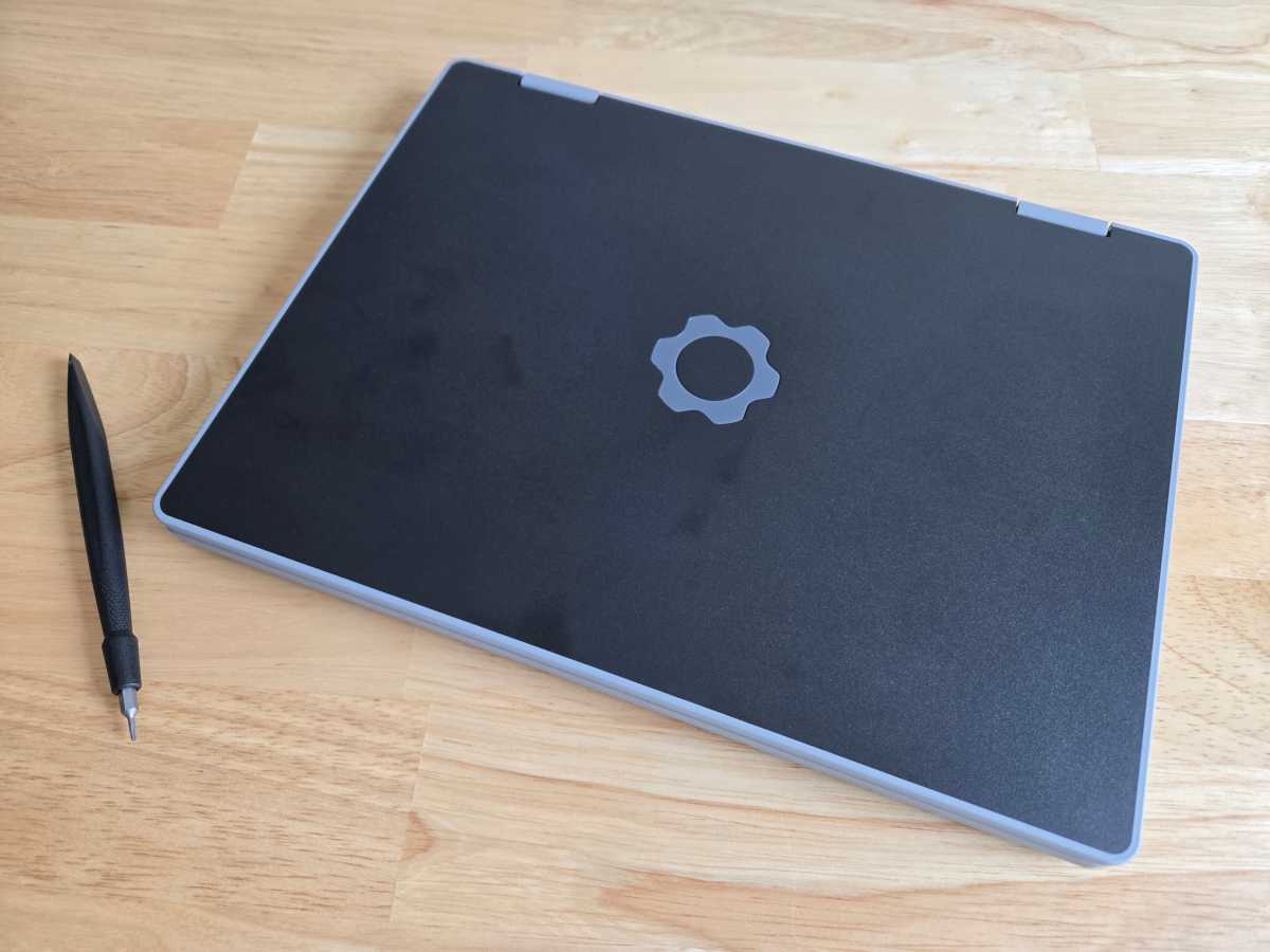 Framework Laptop 12 closed