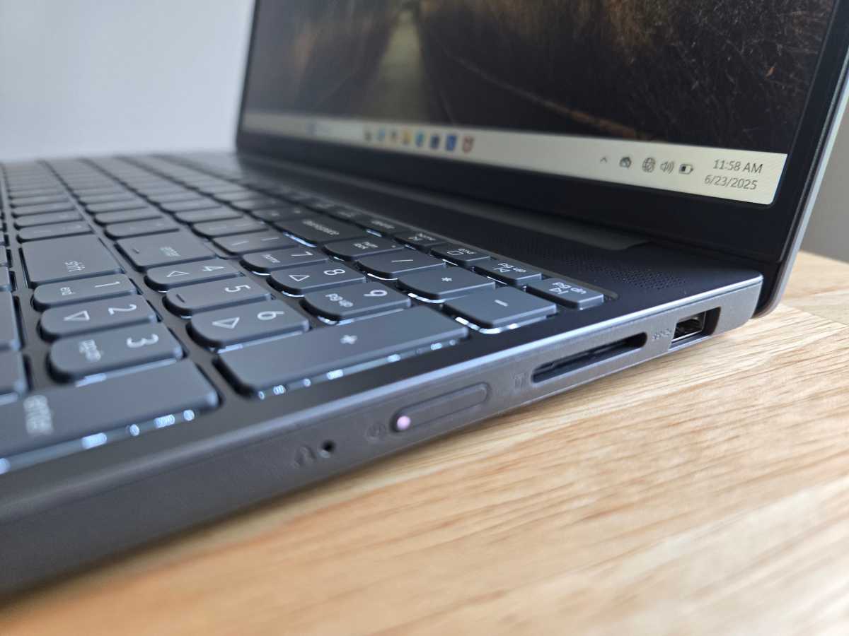 Lenovo IdeaPad Slim 3x connectivity