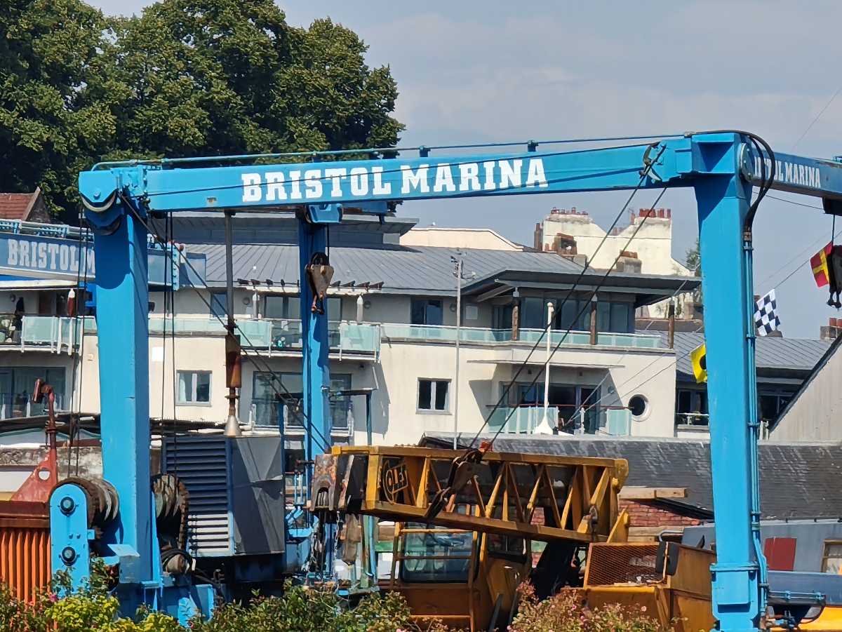 Marina 10x