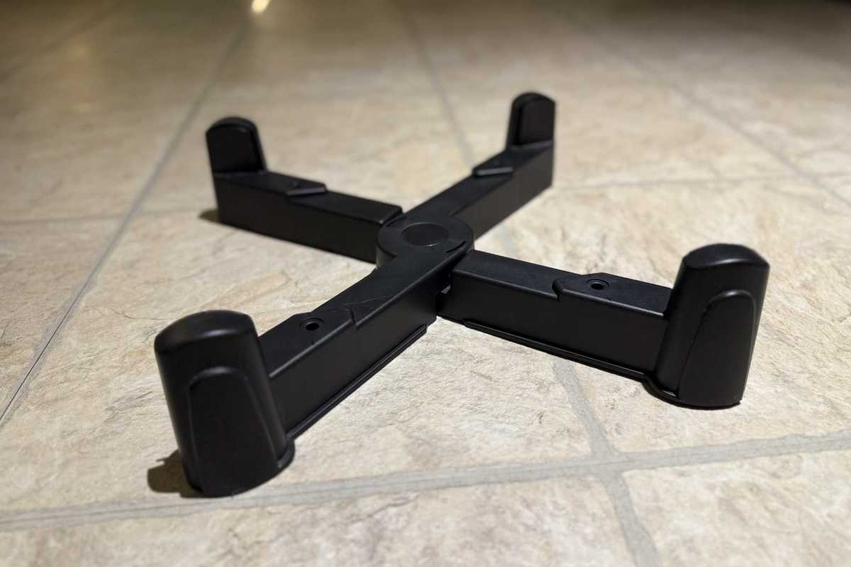 PC stand close up