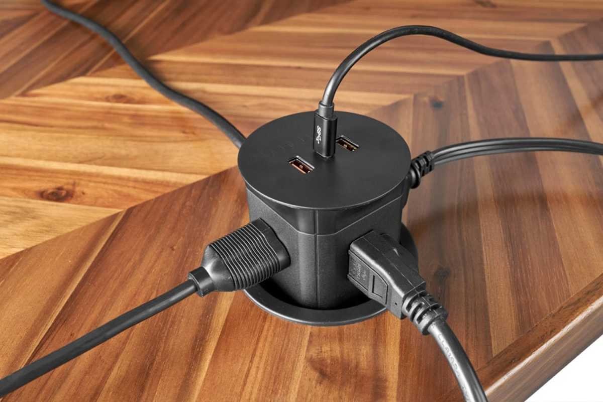 Uplift Pop-Up Power Grommet black with most ports in use