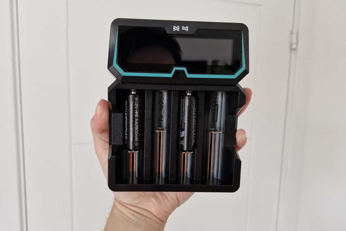 XTAR VX4 rechargeable battery charger with batteries