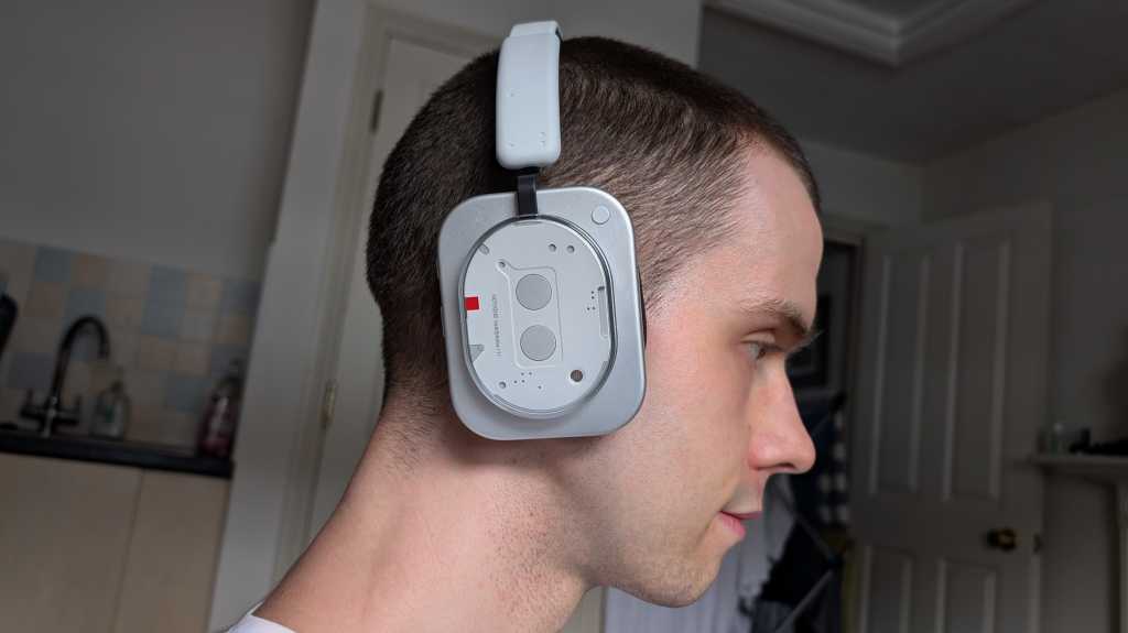 Image: Nothing Headphone (1) im Hands-On: Bizarre KopfhÃ¶rer auf die beste Art und Weise