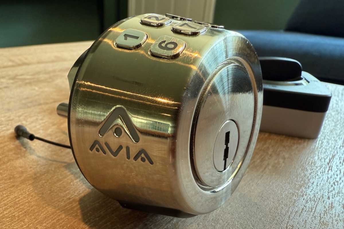 Avia Smart Deadbolt exterior