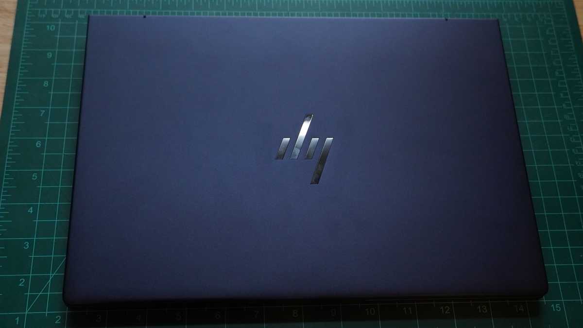 HP EliteBook X G1i design