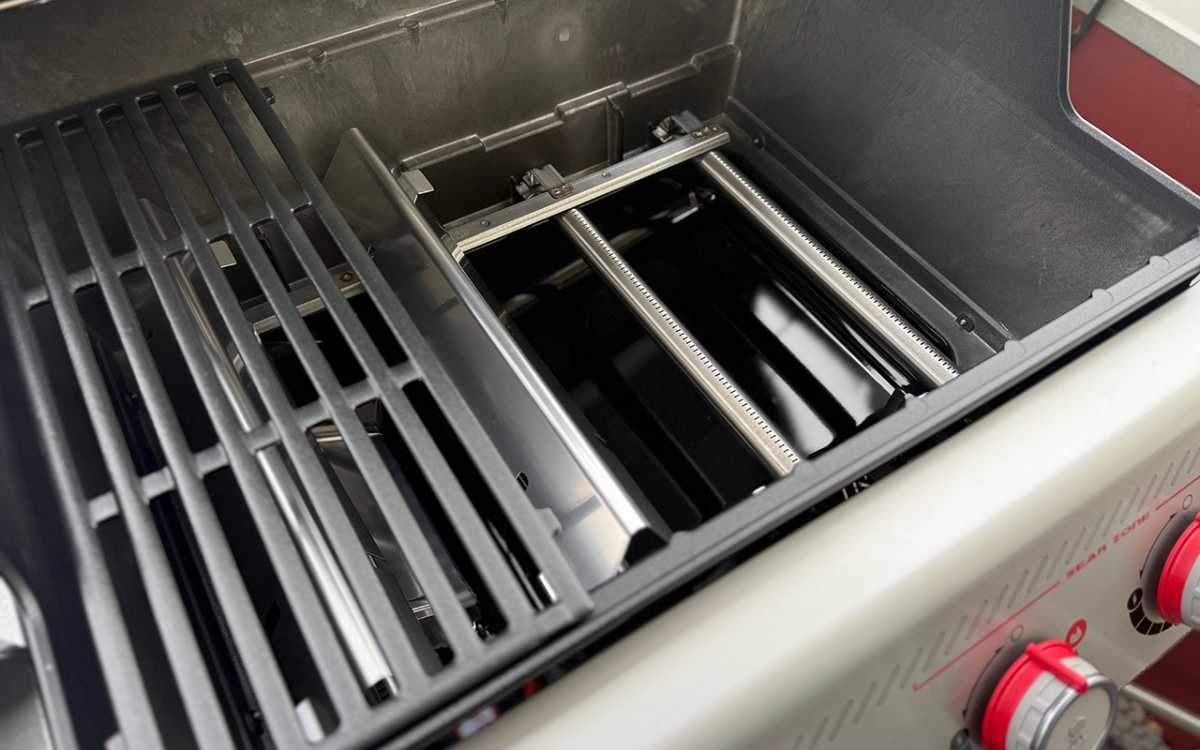 Weber Spirit E-425