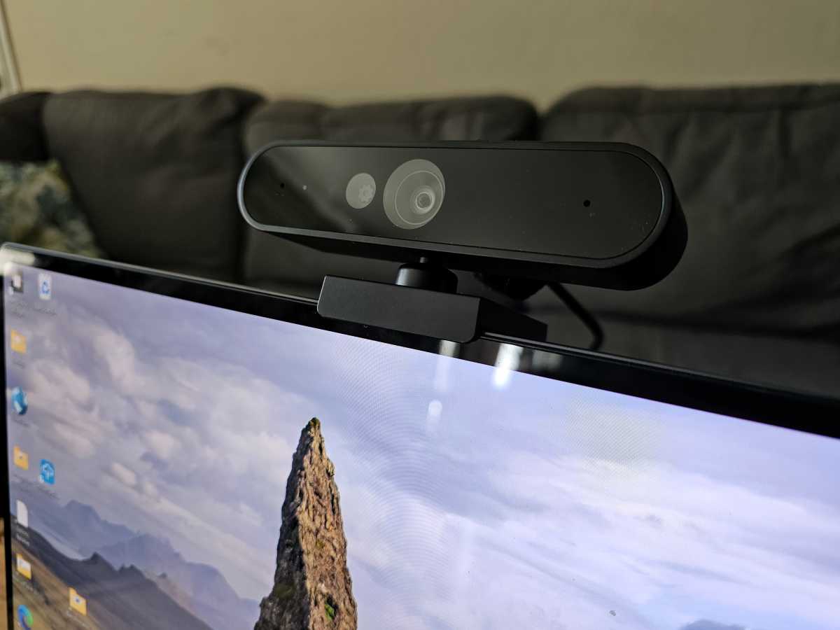 Lenovo Performance FHD Webcam primary 2