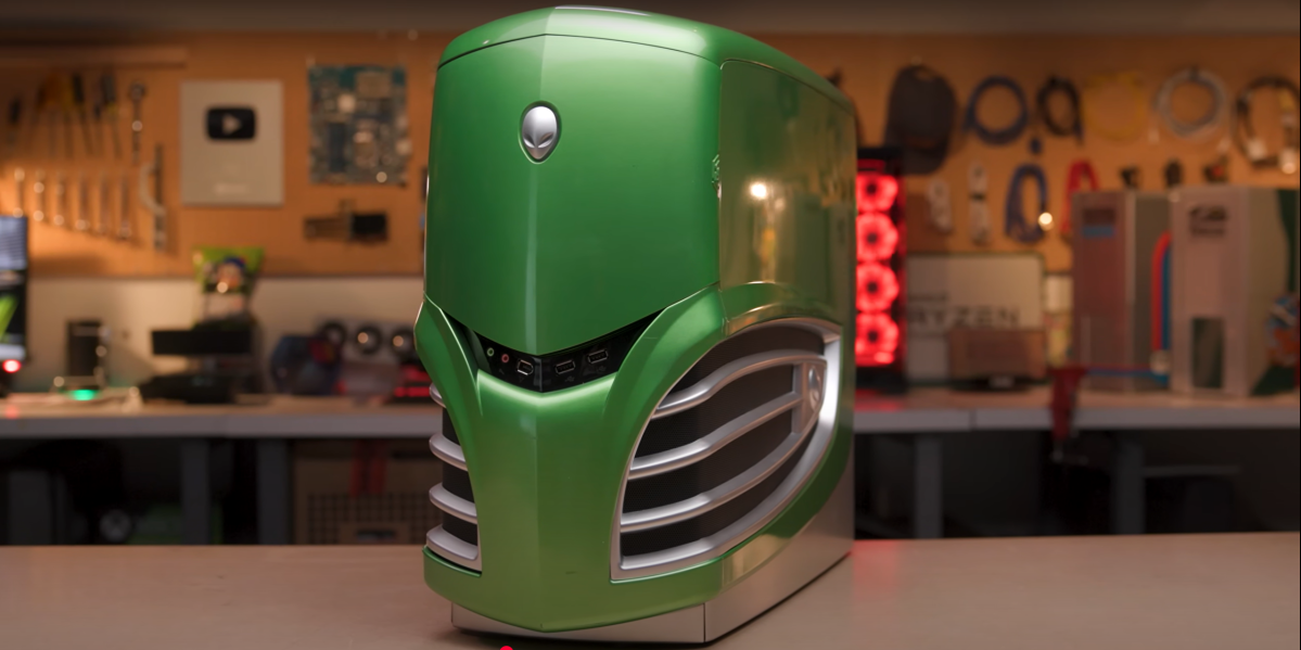 Vintage Alienware computer from Gordon Mah Ung's collection