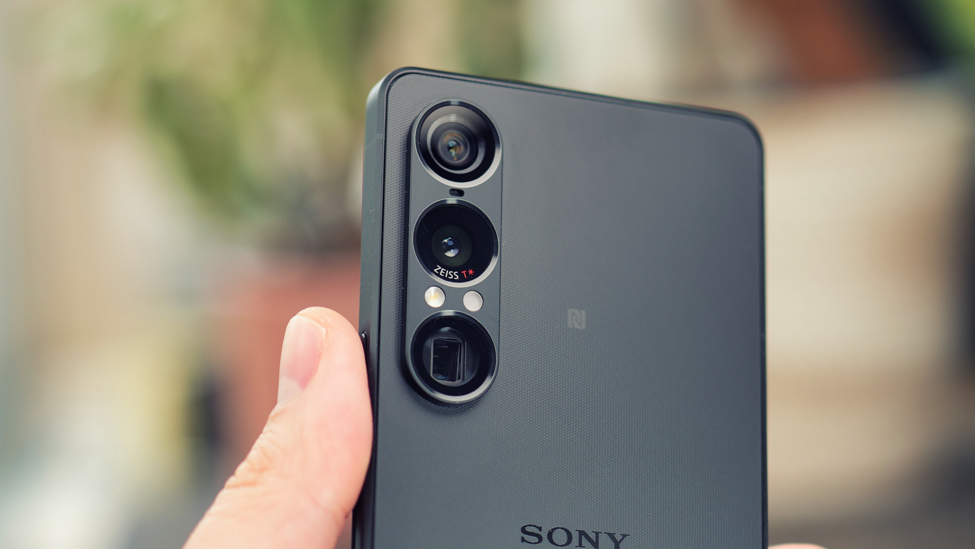 Sony Xperia 1 VII Review: When Unique Isn't Enough - Tech Advisor