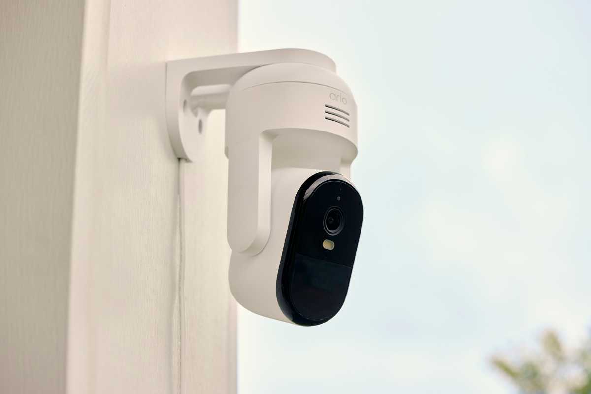 Arlo Essential Pan Tilt Security Camera