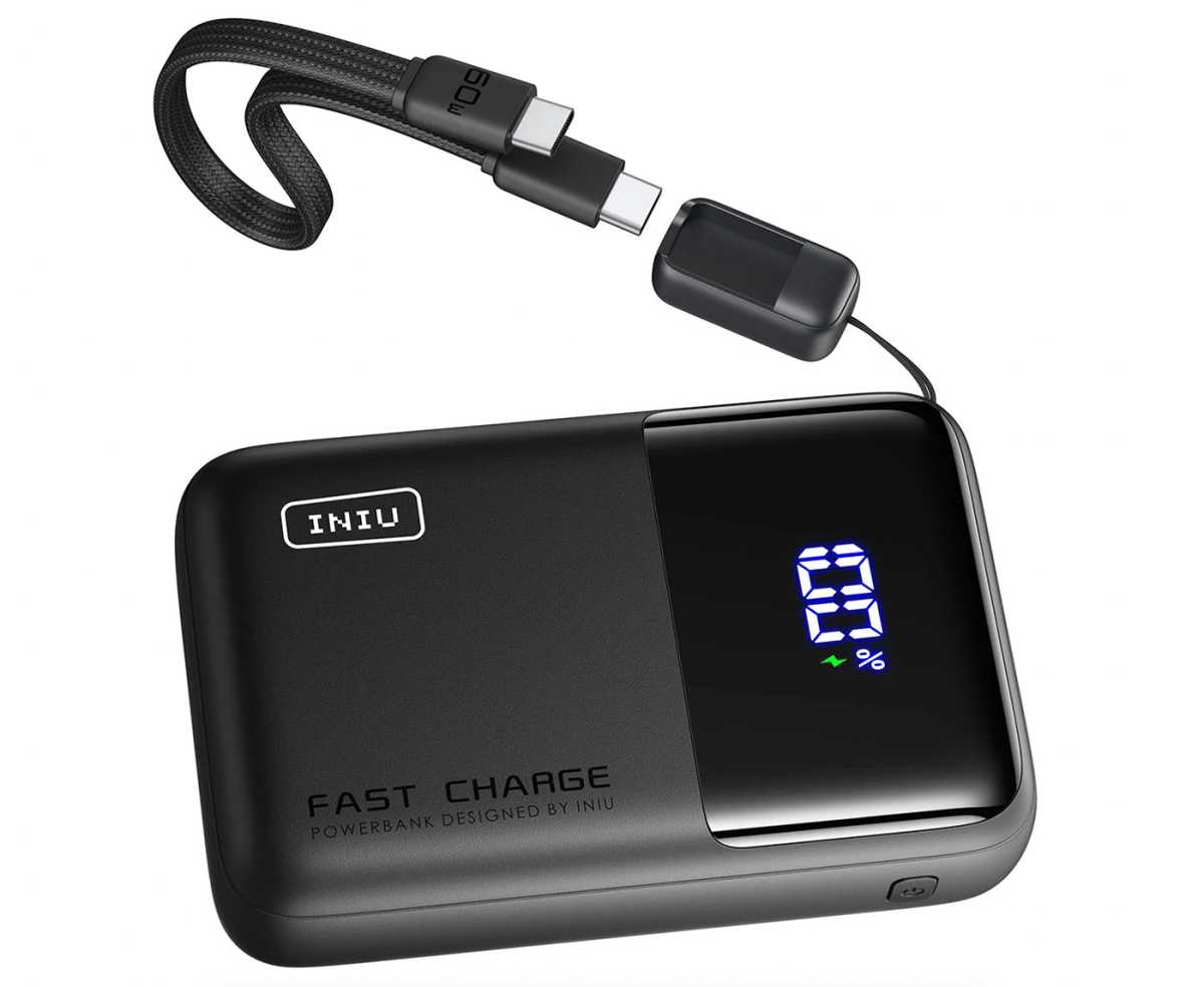 INIU Cougar P62 E1 20000mAh 65W Power Bank cable