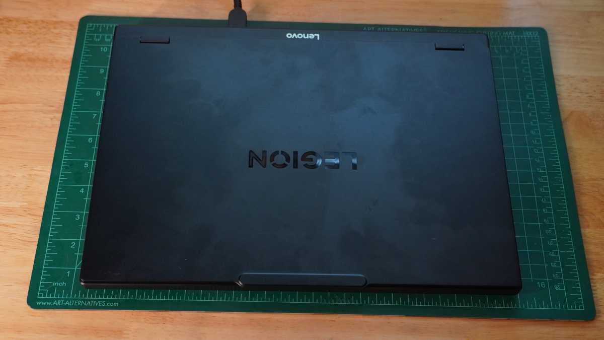 Lenovo Legion 5i design