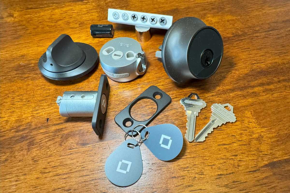 Level Lock Pro out of the box
