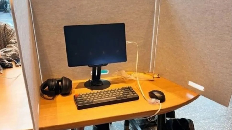 A patron's set up at a Starbucks in Korea