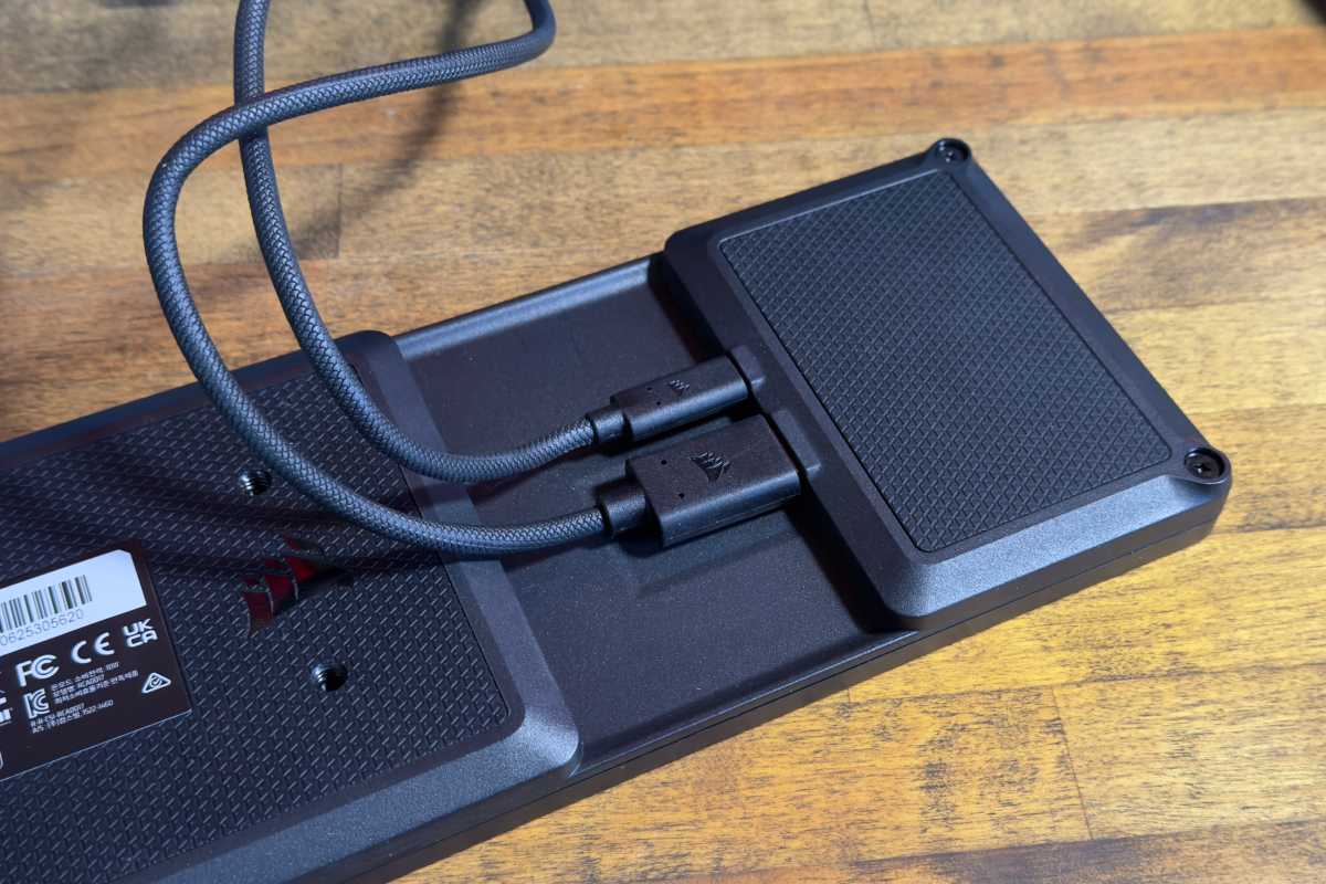 corsair xeneon edge 14 5 4