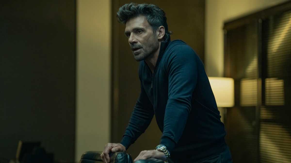 frank grillo in Peacemaker season 2