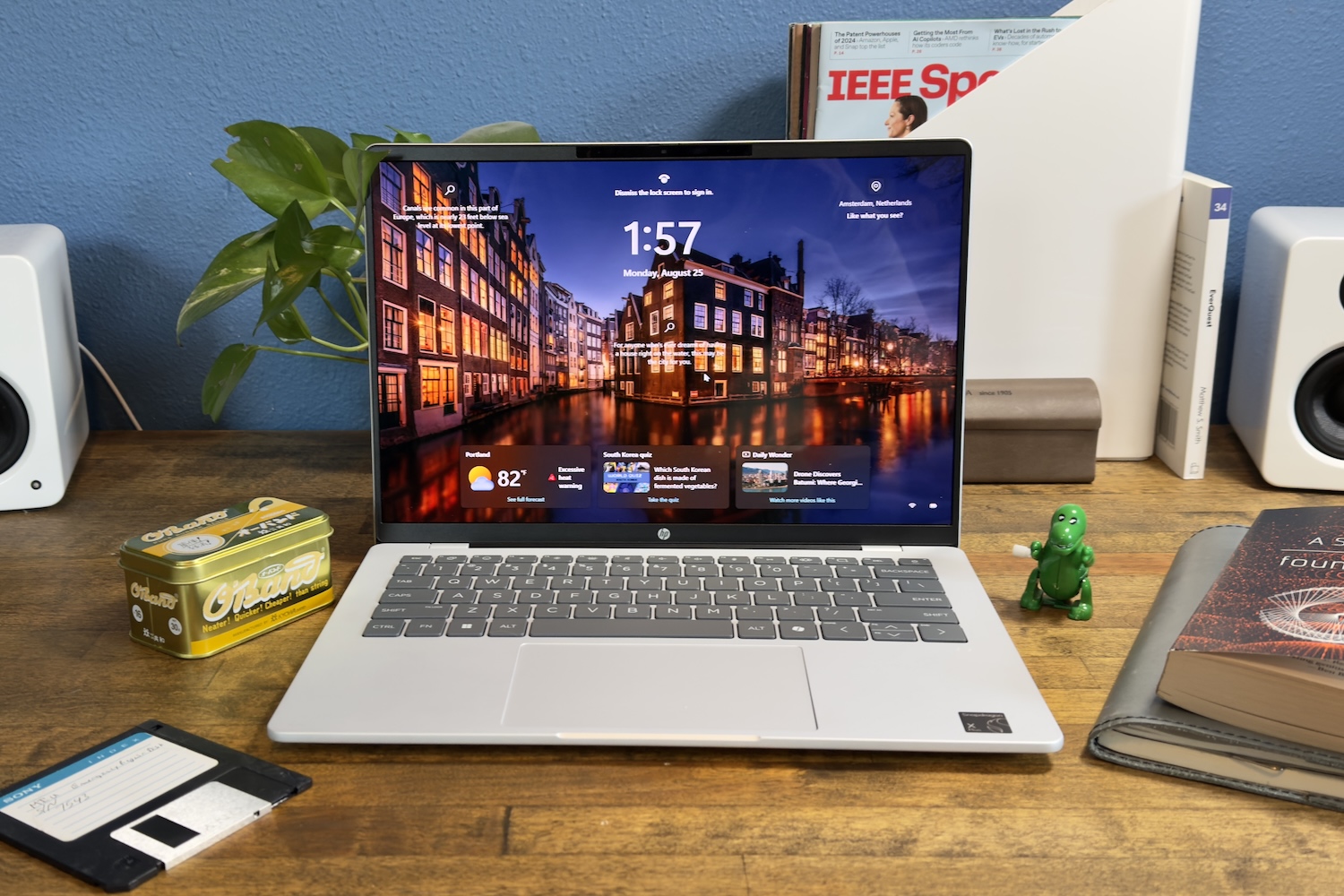 HP OmniBook 5 14 - Best college laptop
