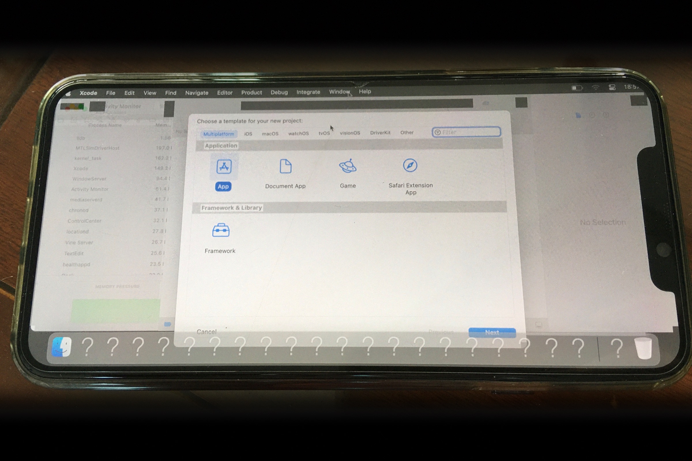 macos running on iphone