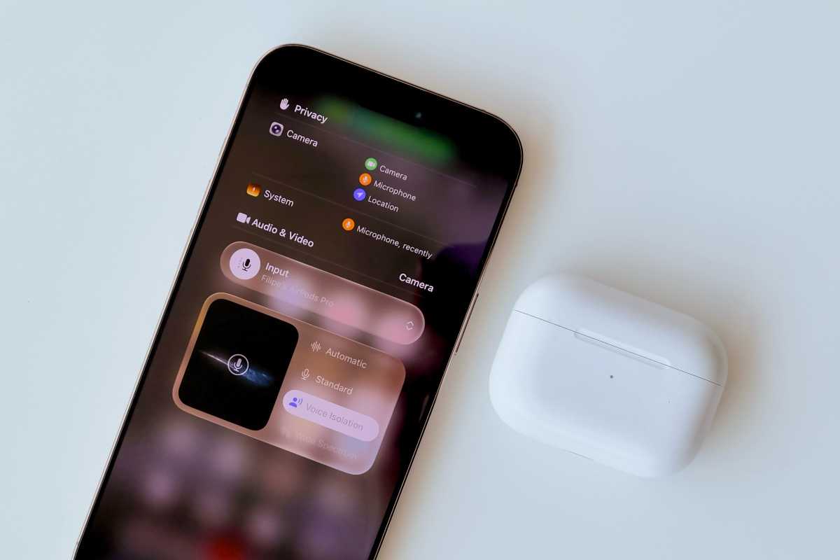AirPods microphone settings