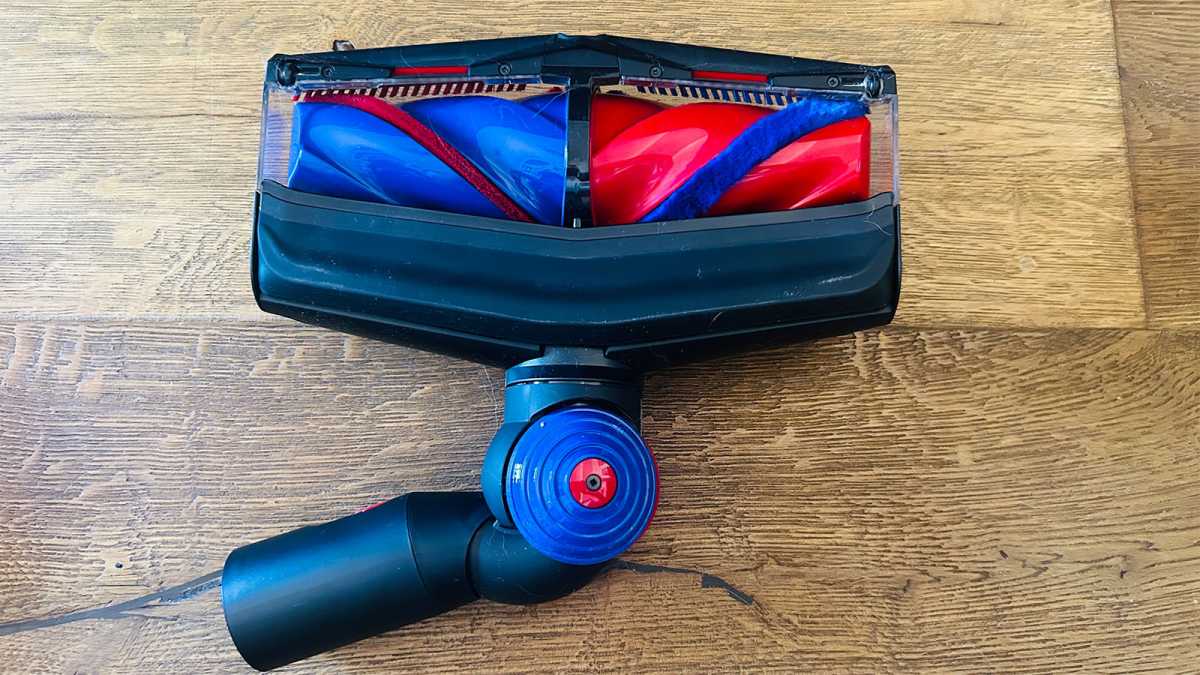 Dyson Piston cleaning head seen from underneath