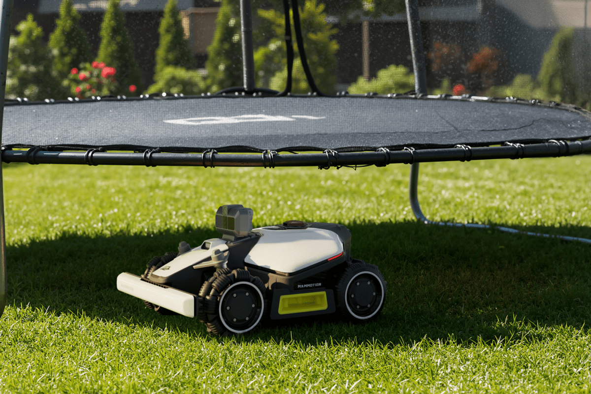 Mammotion robot lawn mower