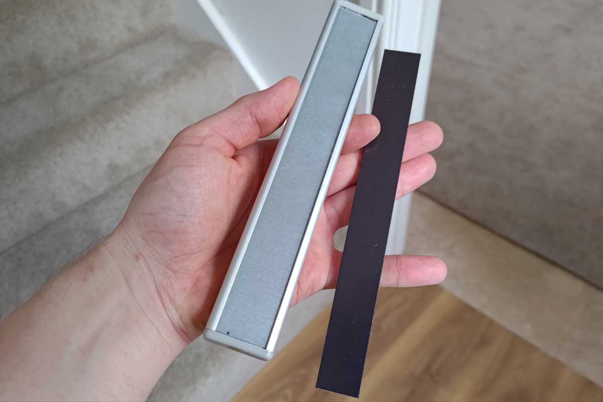 OxyLED Battery-Powered Motion Sensor LED Lights magnetic strip