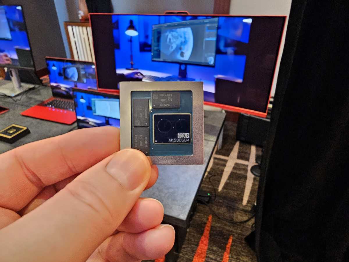 Qualcomm Snapdragon X2 Elite メモリをパッケージに搭載