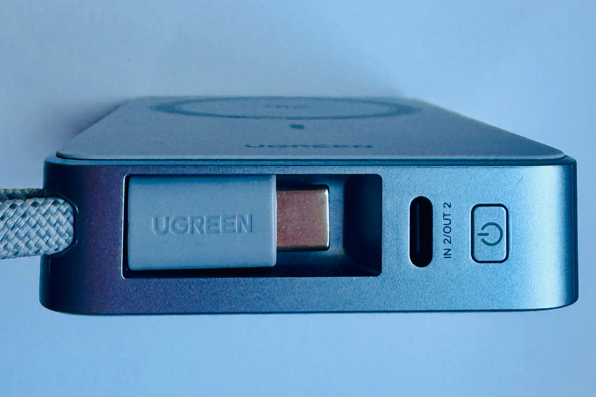 Ugreen MagFlow Qi2 25W Magnetic Wireless 10000mAh Power Bank ports MW