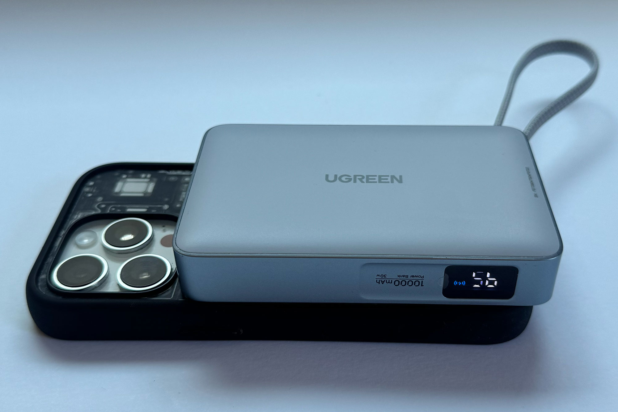 Ugreen MagFlow Qi2 25W Magnetic Wireless 10000mAh Power Bank side black MW