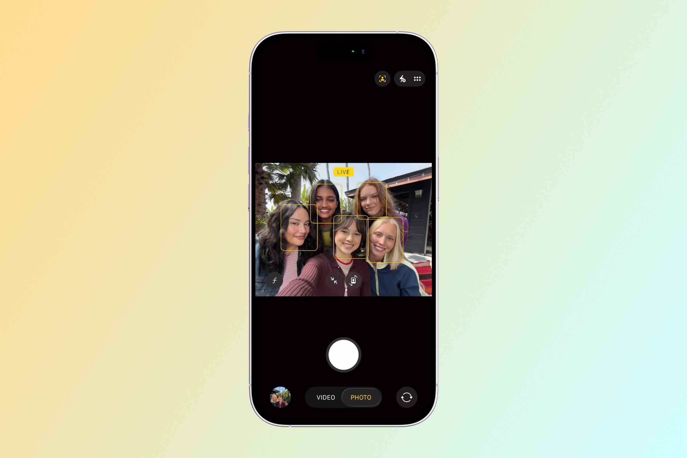 iPhone 17 18MP center stage selfie camera