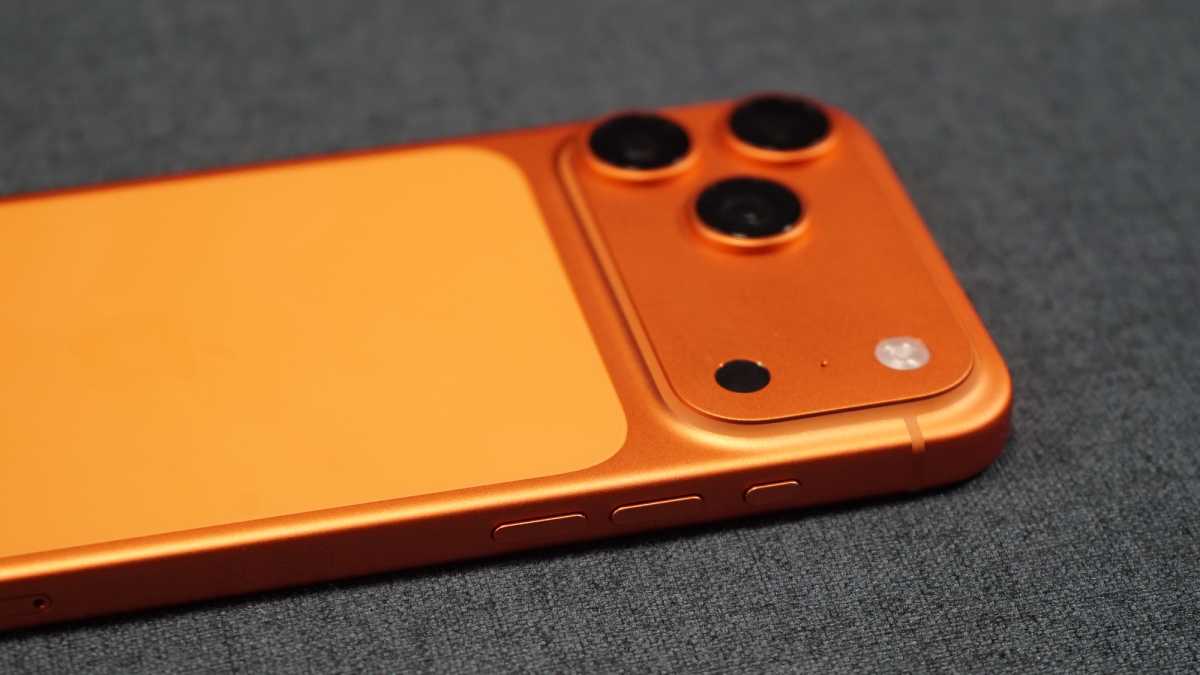 iphone 17 pro max orange 2