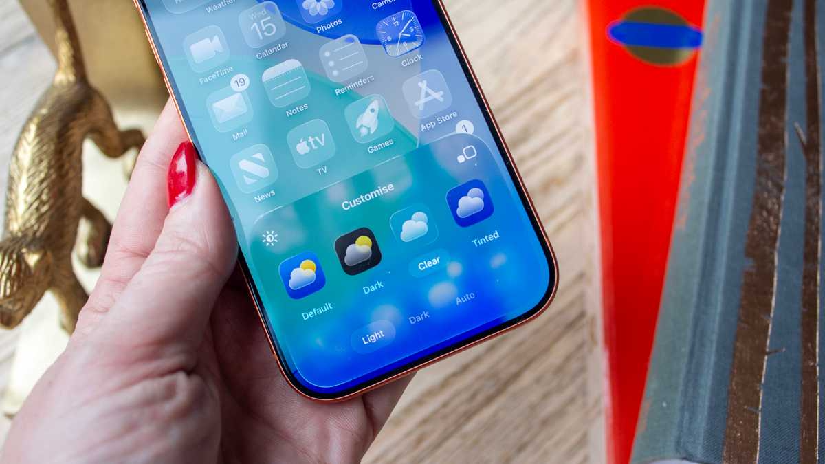 Apple iPhone 17 Pro 13