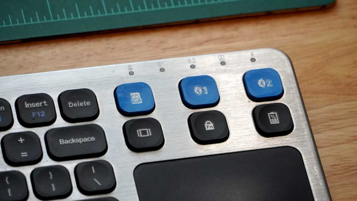 Arteck media keyboard wireless buttons