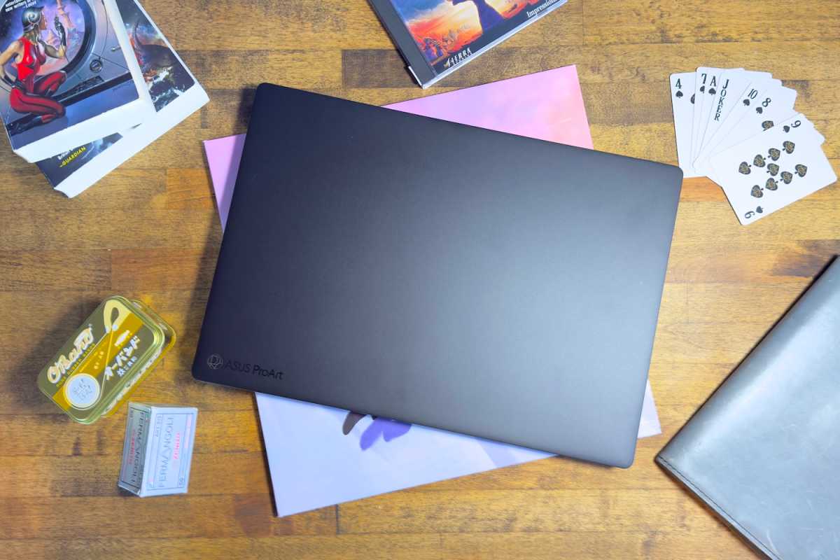 Asus ProArt P16 design