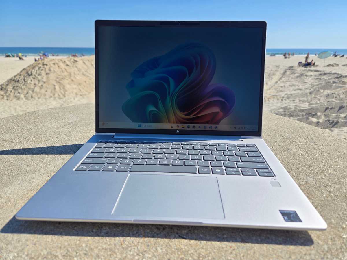 HP EliteBook 6 G1q sunlight