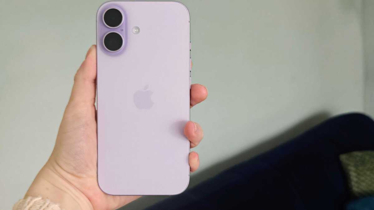 I switched to the iPhone 17 4