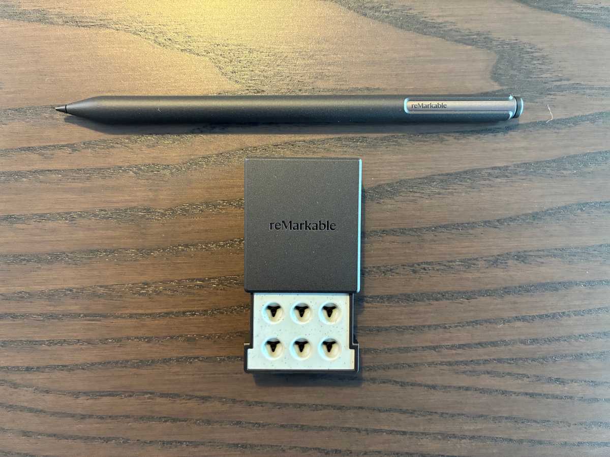 Der Marker Plus mit Ersatzspitzen.