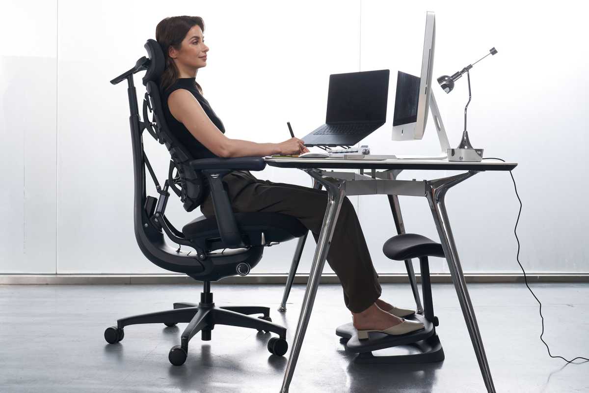 LiberNovo Chair detail 7123