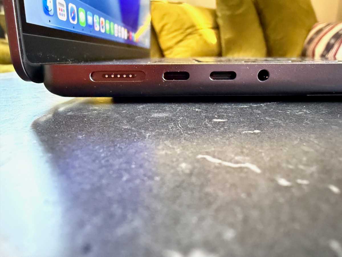 Macbook Pro M5 5373