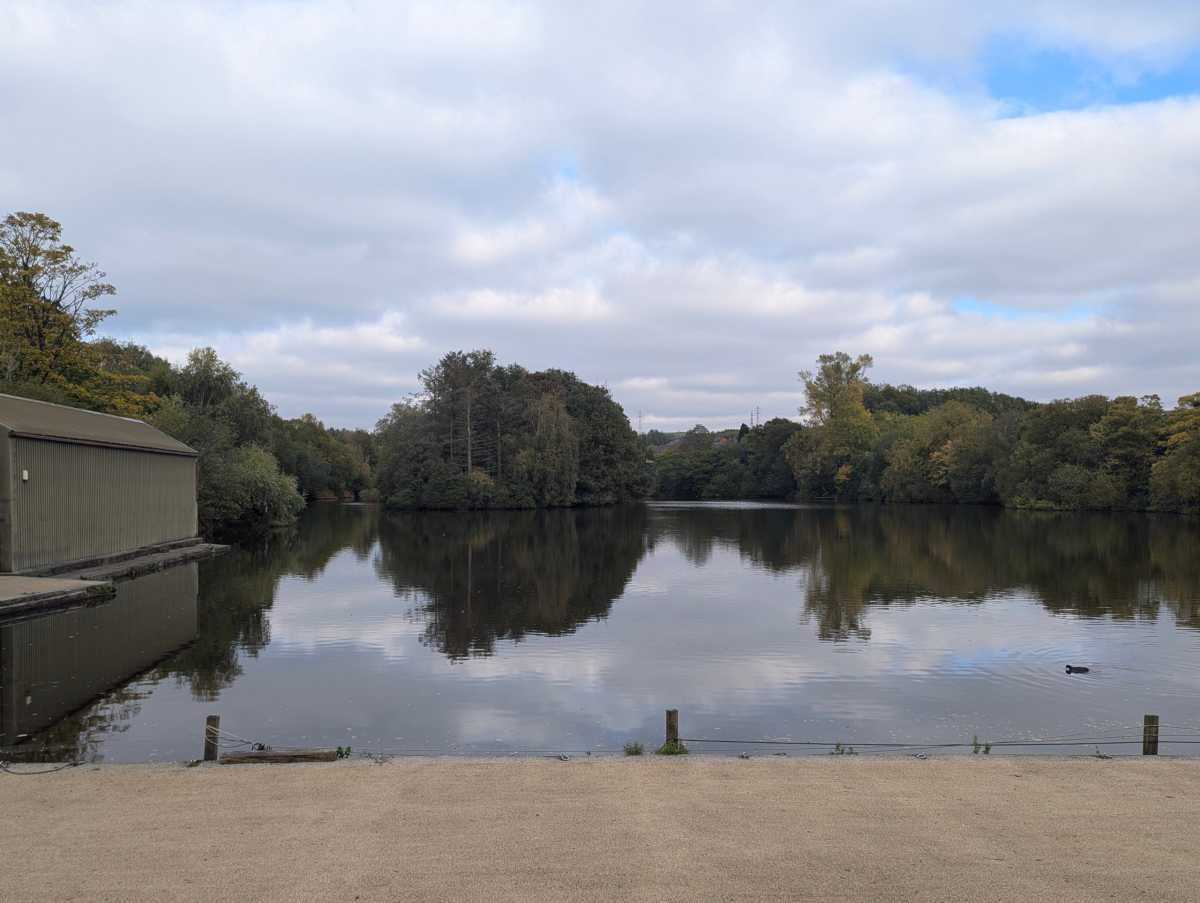 Sevenka smartphone telescope local lake example without lens