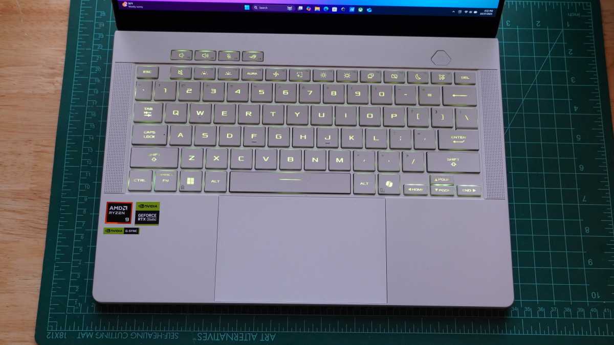 Asus Zephyrus G14 keyboard