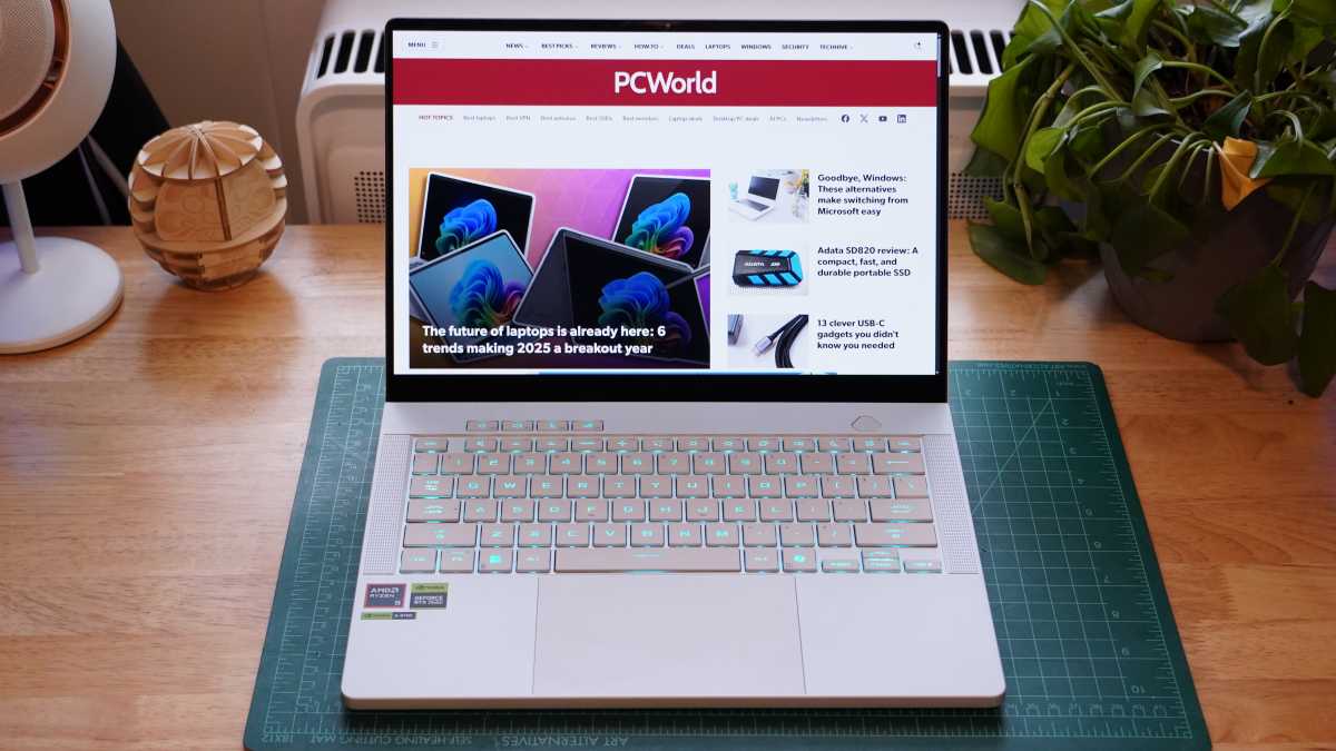 Asus Zephyrus G14 display