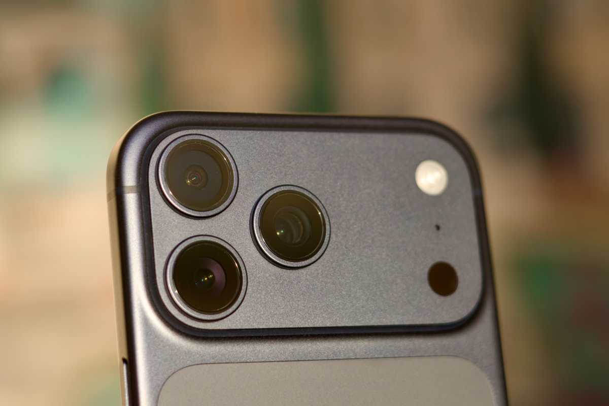 I upgraded to the iPhone 17 Pro Max and solved every problem I had